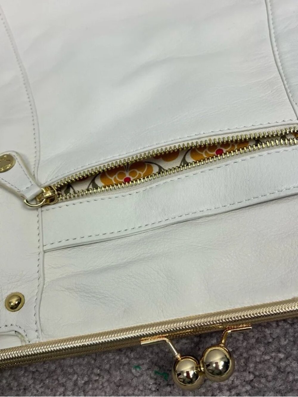 Emma Fox White Pebbled Leather Kisslock Shoulder Bag Gold Hardware Large Purse - Picture 5 of 11